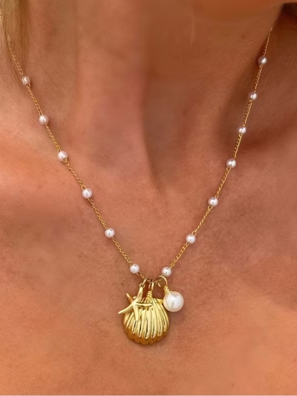 Gold Layered Pearl Shell Pendant Necklace - Women Jewelry - Picture 2 of 8